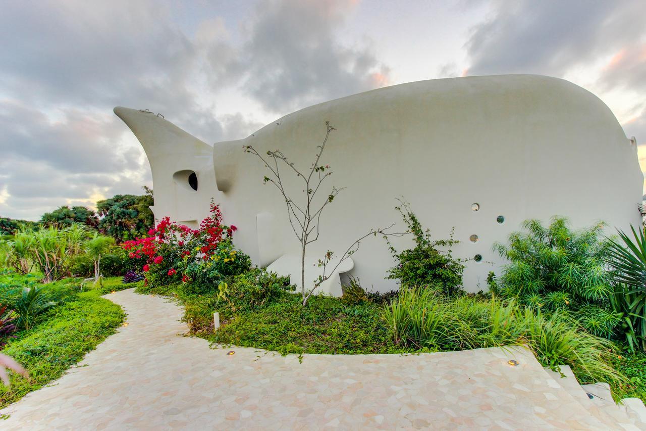 Swan Villas Maya Beach Exterior photo